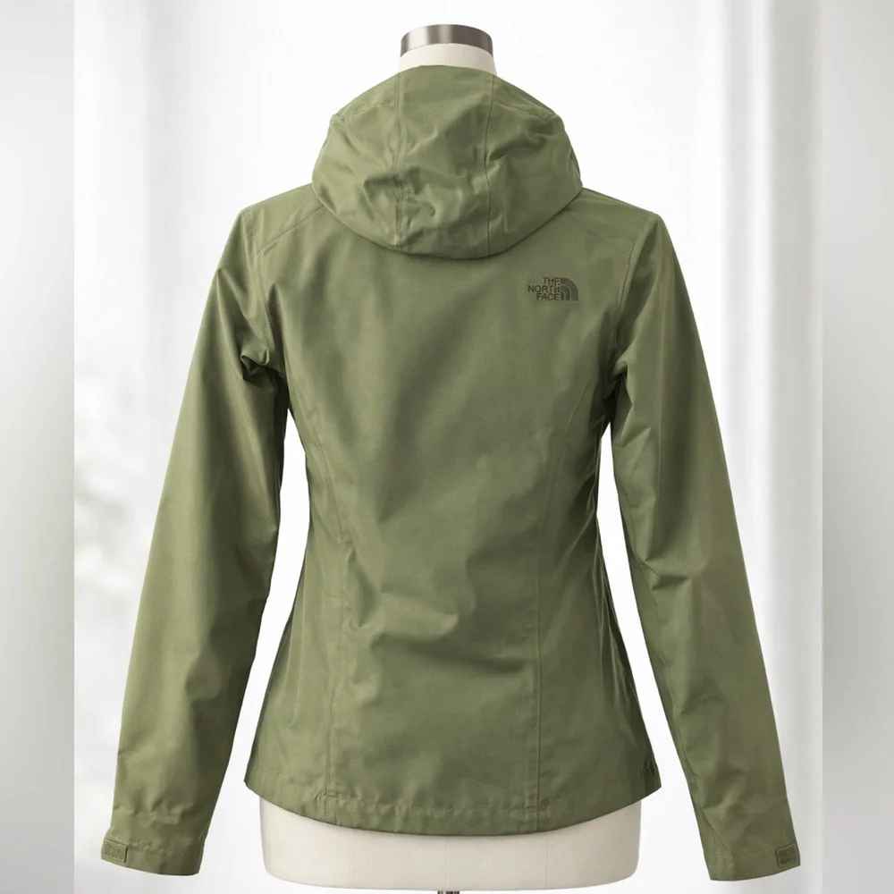 The North Face Women’s Resolve Hooded Waterproof Jacket – Olive – Extra Small